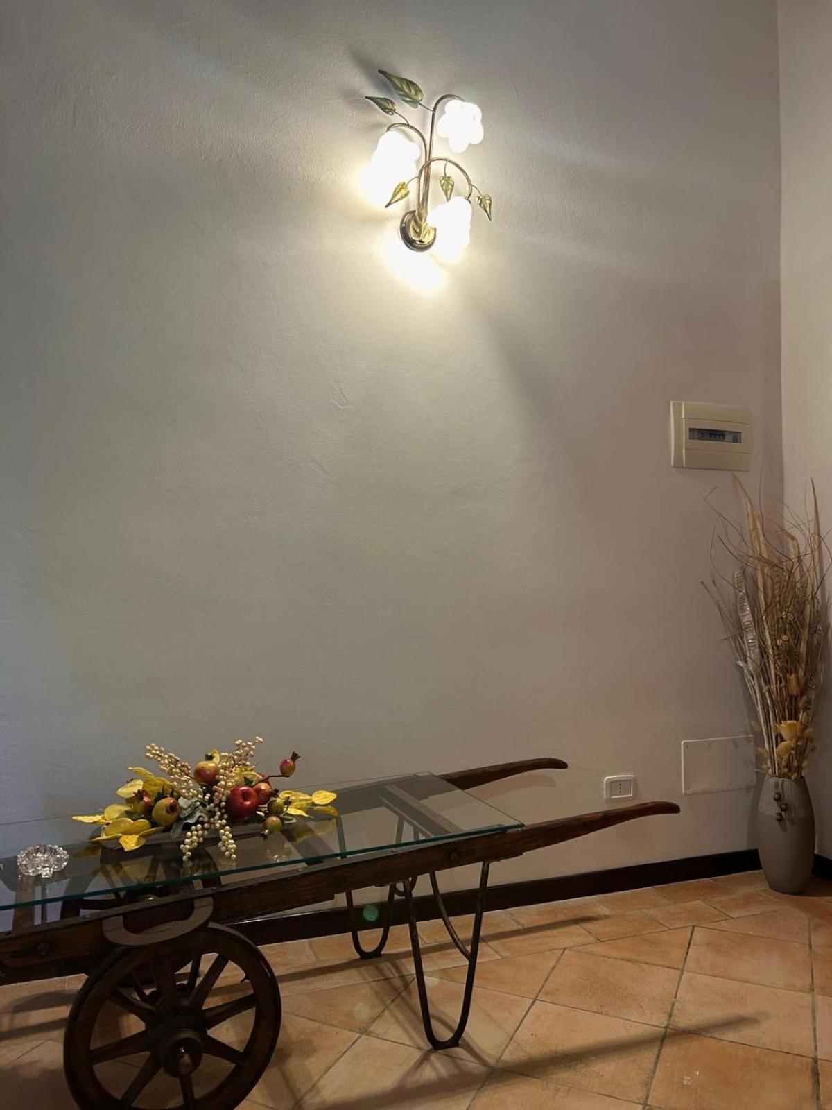 Elisia Apartamento Terricciola Exterior foto