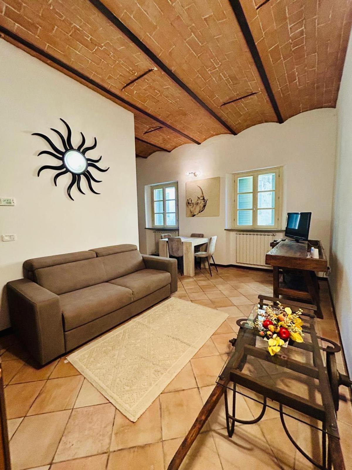 Elisia Apartamento Terricciola Exterior foto